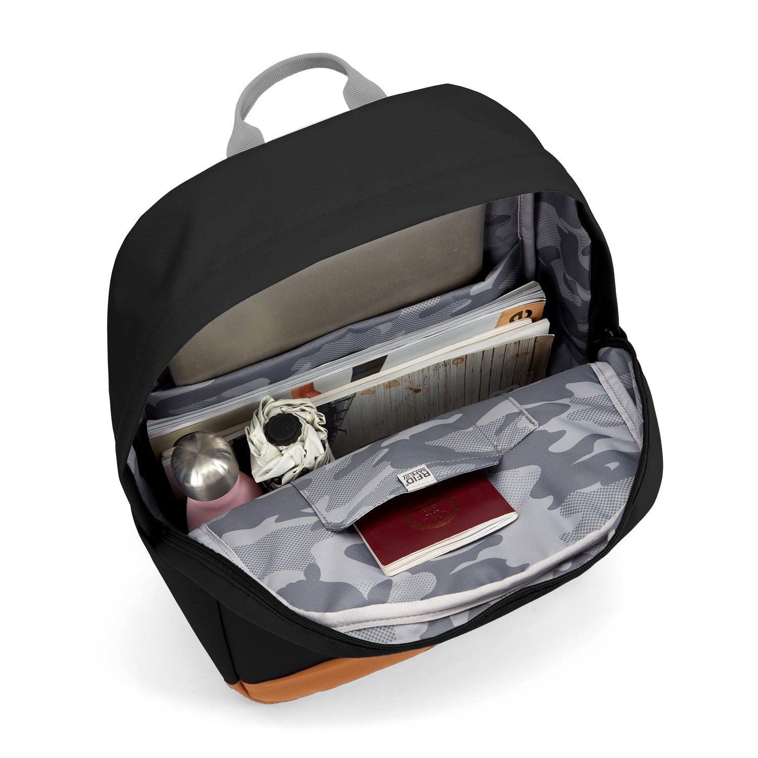 Product image of Pacsafe® GO 25L anti-theft backpack Pacsafe® GO 25L anti-theft backpack, Jet Black