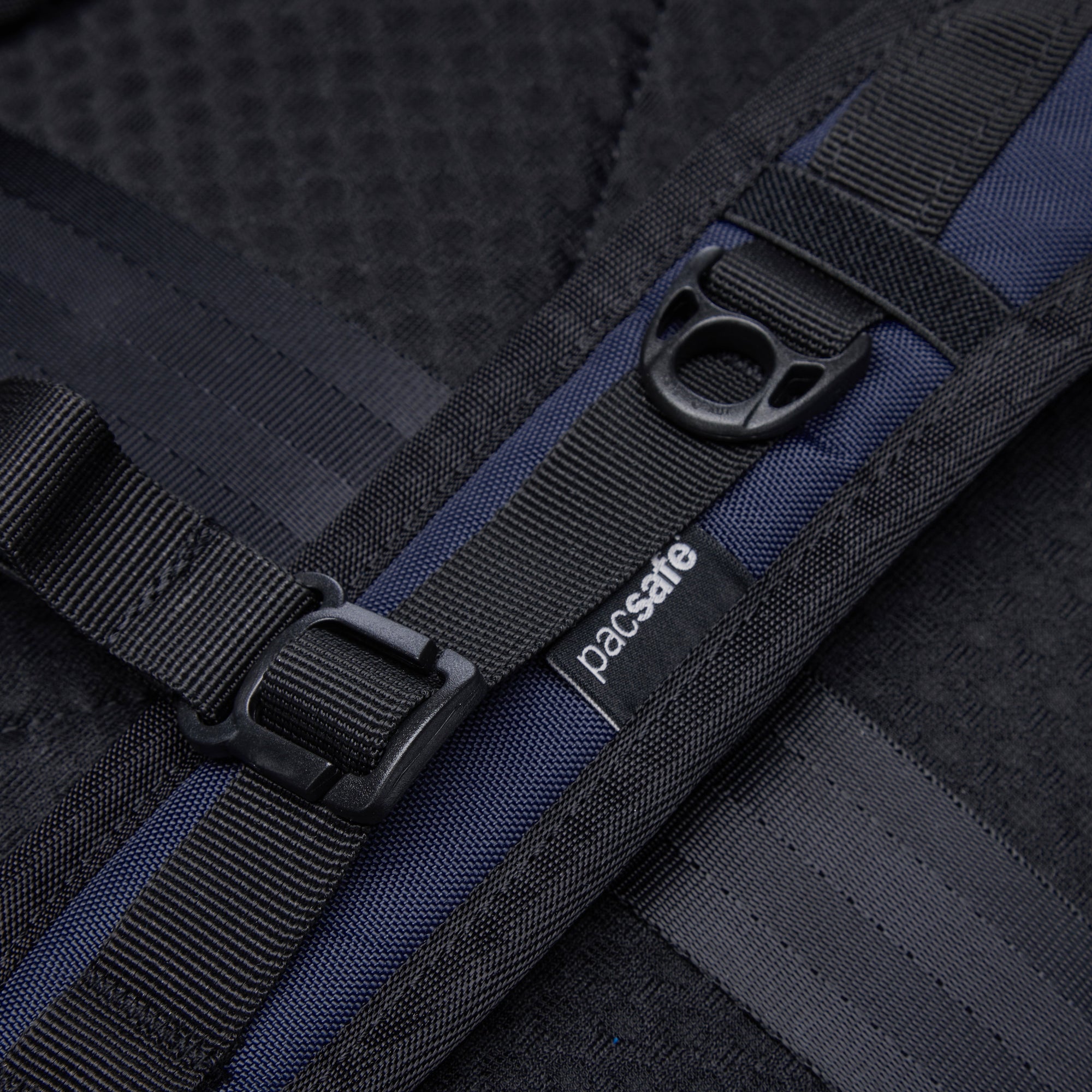 Product image of Pacsafe® V 24L anti-theft active backpack Pacsafe® V 24L anti-theft active backpack