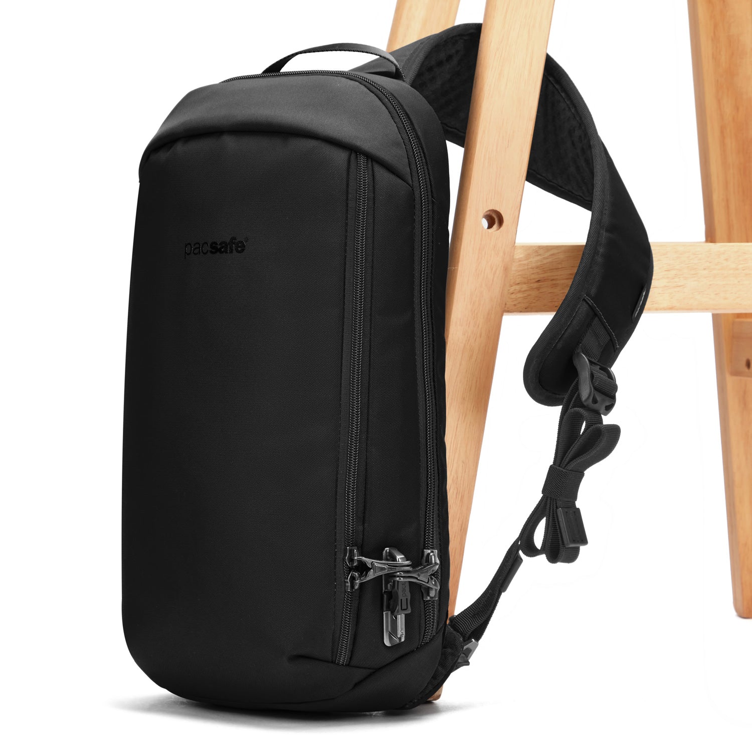 Product image of Pacsafe® V Tech anti-theft sling pack Pacsafe® V Tech anti-theft sling pack