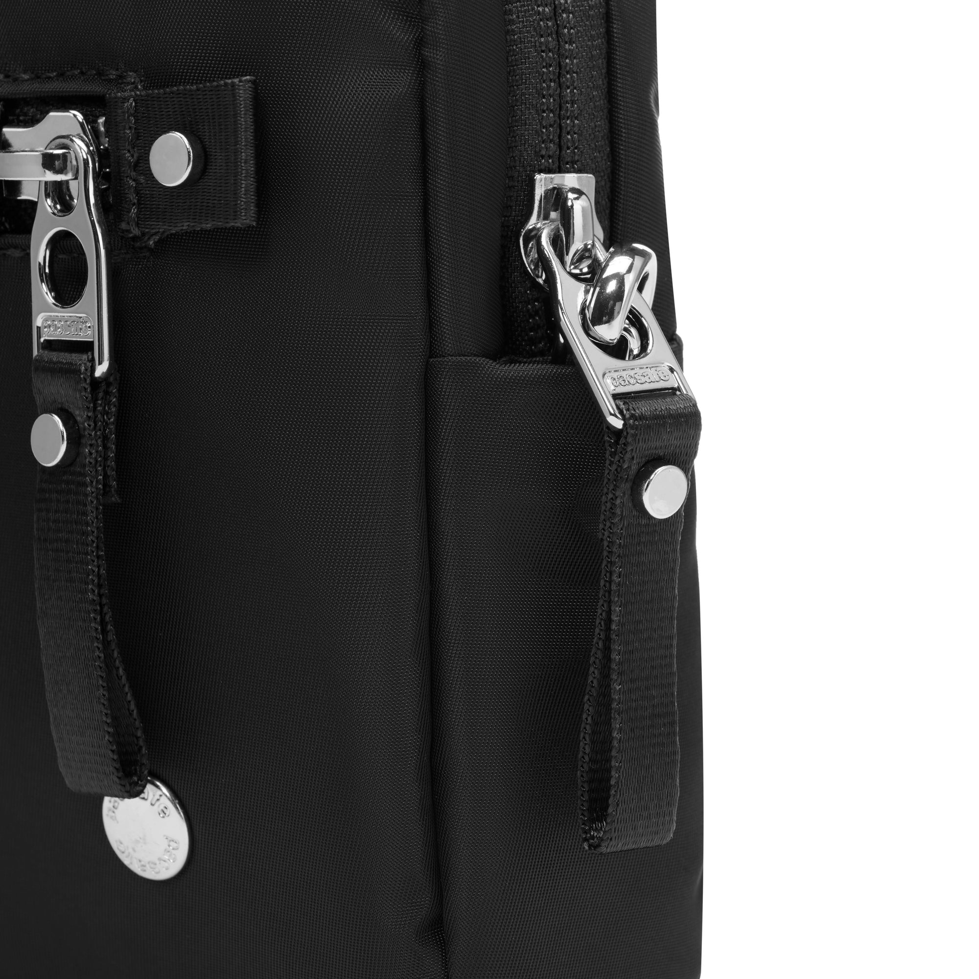 Product image of Pacsafe® W anti-theft 3-in-1 sling Pacsafe® W anti-theft 3-in-1 sling