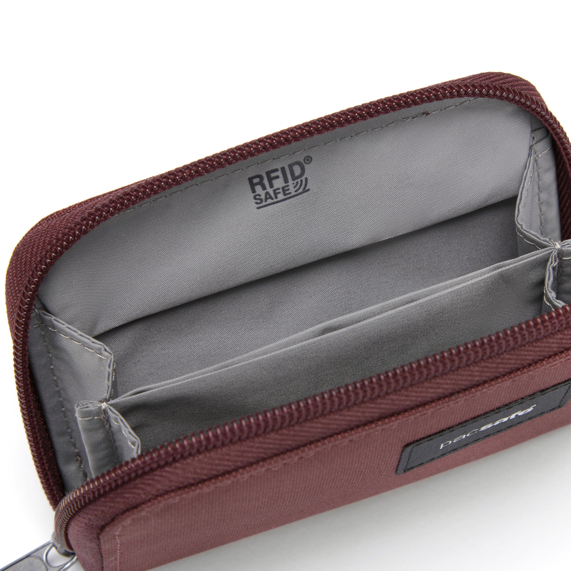 Product image of Pacsafe® RFIDsafe™ RFID blocking card wallet Pacsafe® RFIDsafe™ RFID blocking card wallet