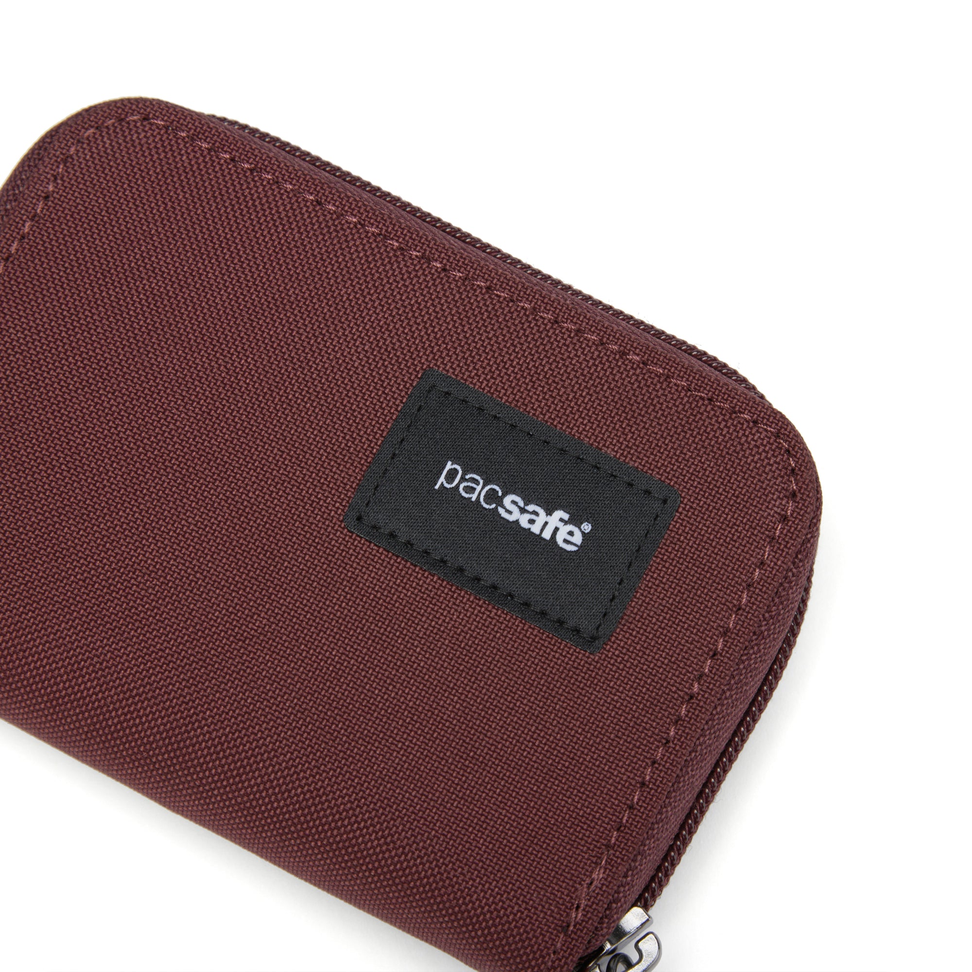 Product image of Pacsafe® RFIDsafe™ RFID blocking card wallet Pacsafe® RFIDsafe™ RFID blocking card wallet