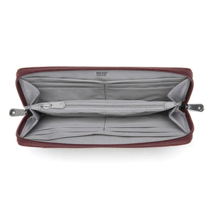 Product image of Pacsafe® RFIDsafe™ RFID blocking continental wallet