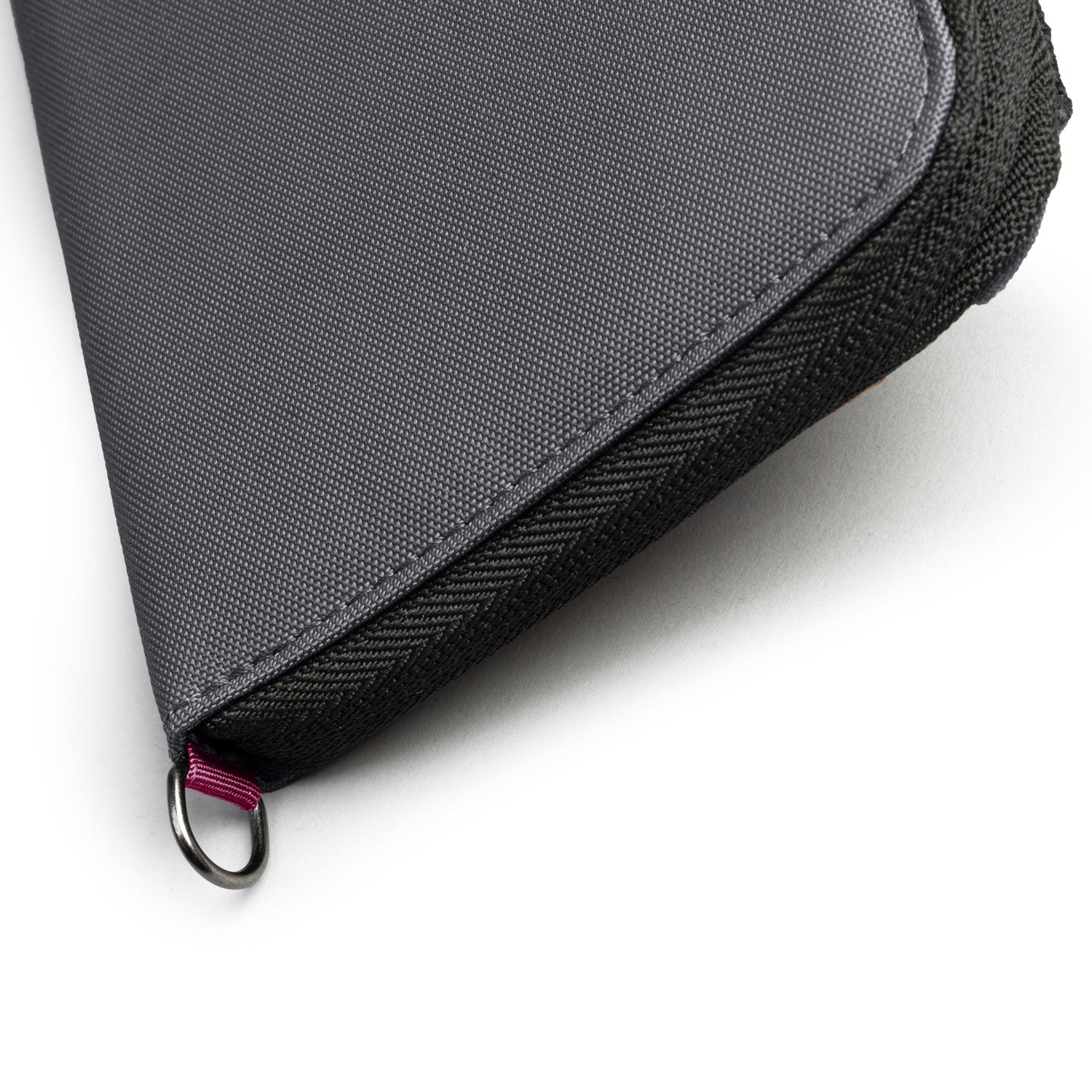 Product image of Pacsafe® RFIDsafe™ RFID blocking zip around wallet Pacsafe® RFIDsafe™ RFID blocking zip around wallet