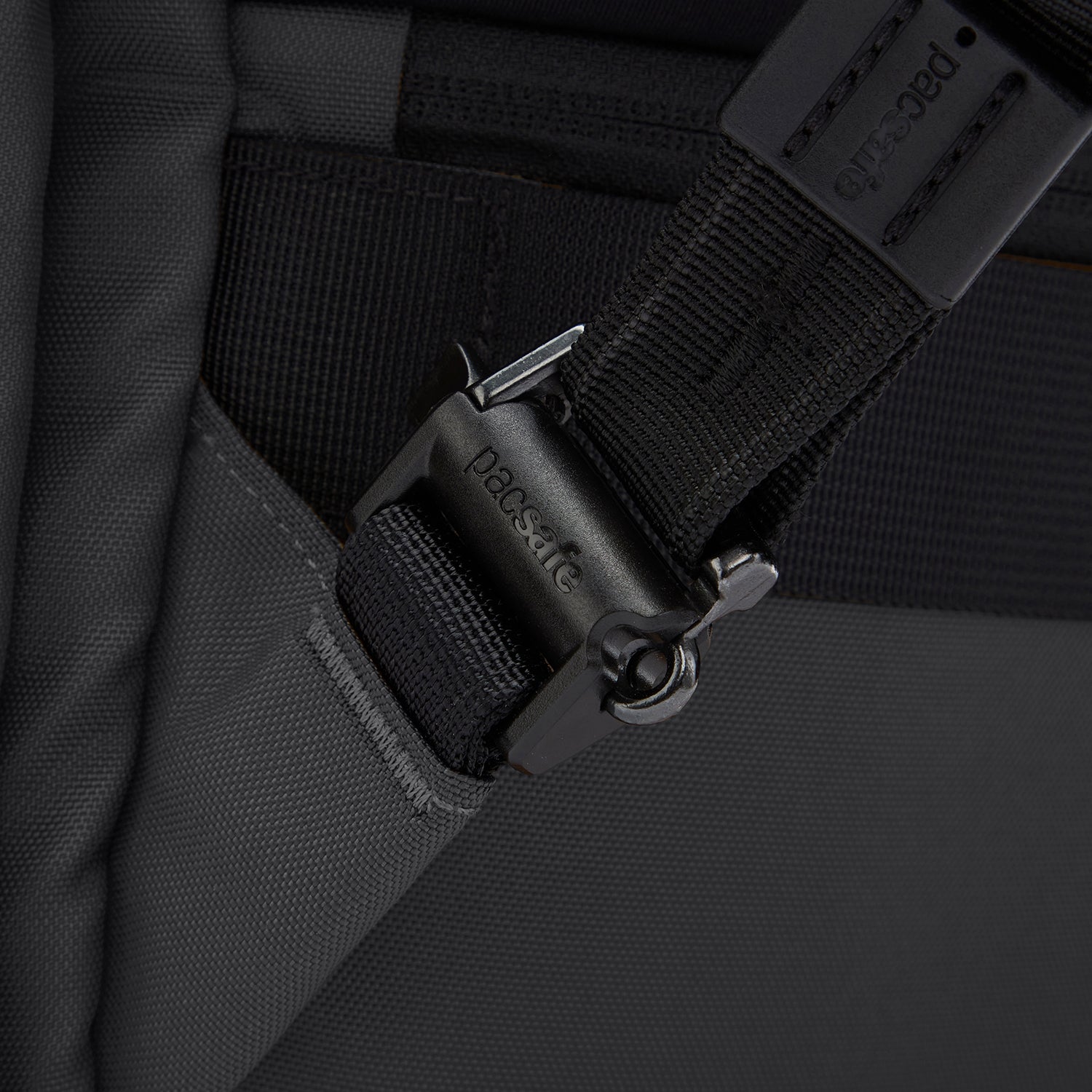 Product image of Pacsafe® X 25L anti-theft  backpack Pacsafe® X 25L anti-theft  backpack