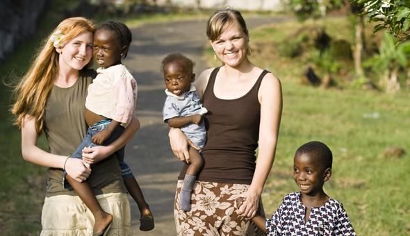 Earth Day: Connecting the World Through Voluntourism