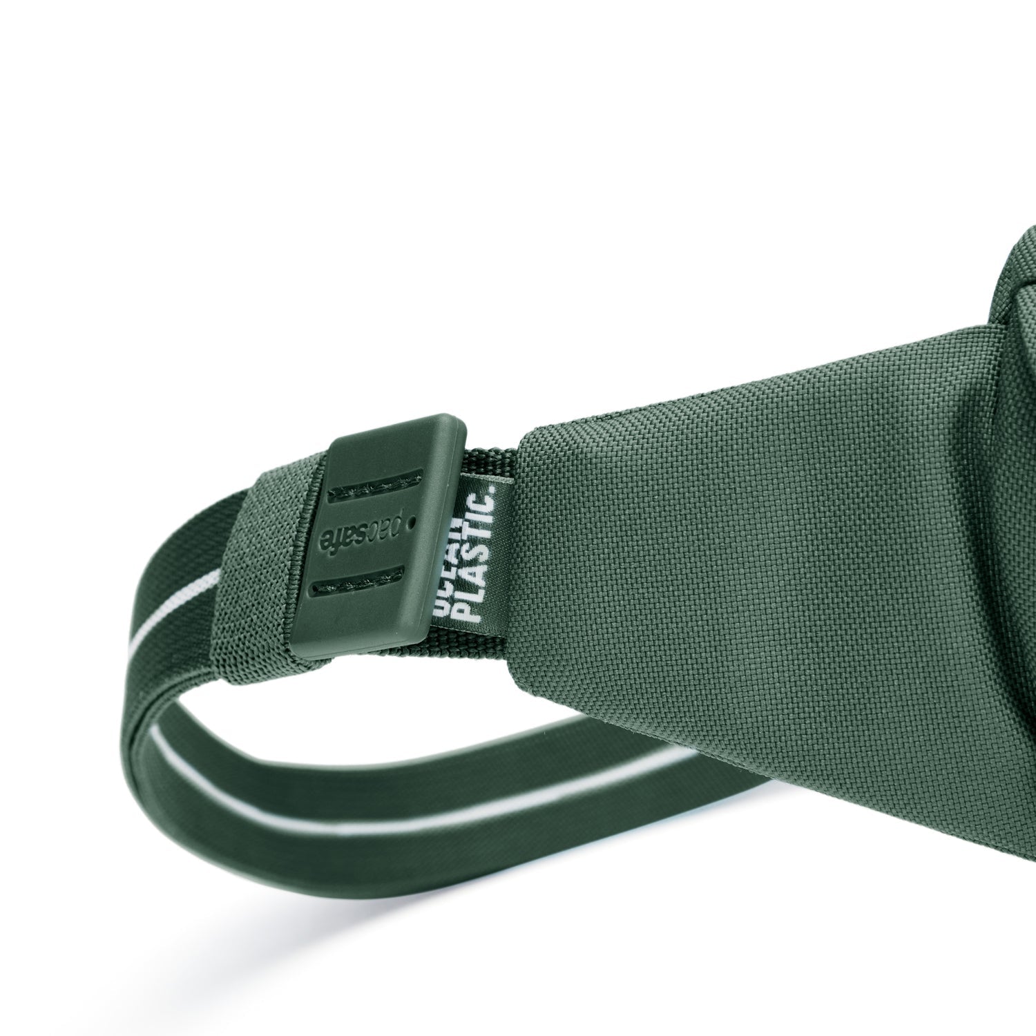 Pacsafe® GO anti-theft sling pack
