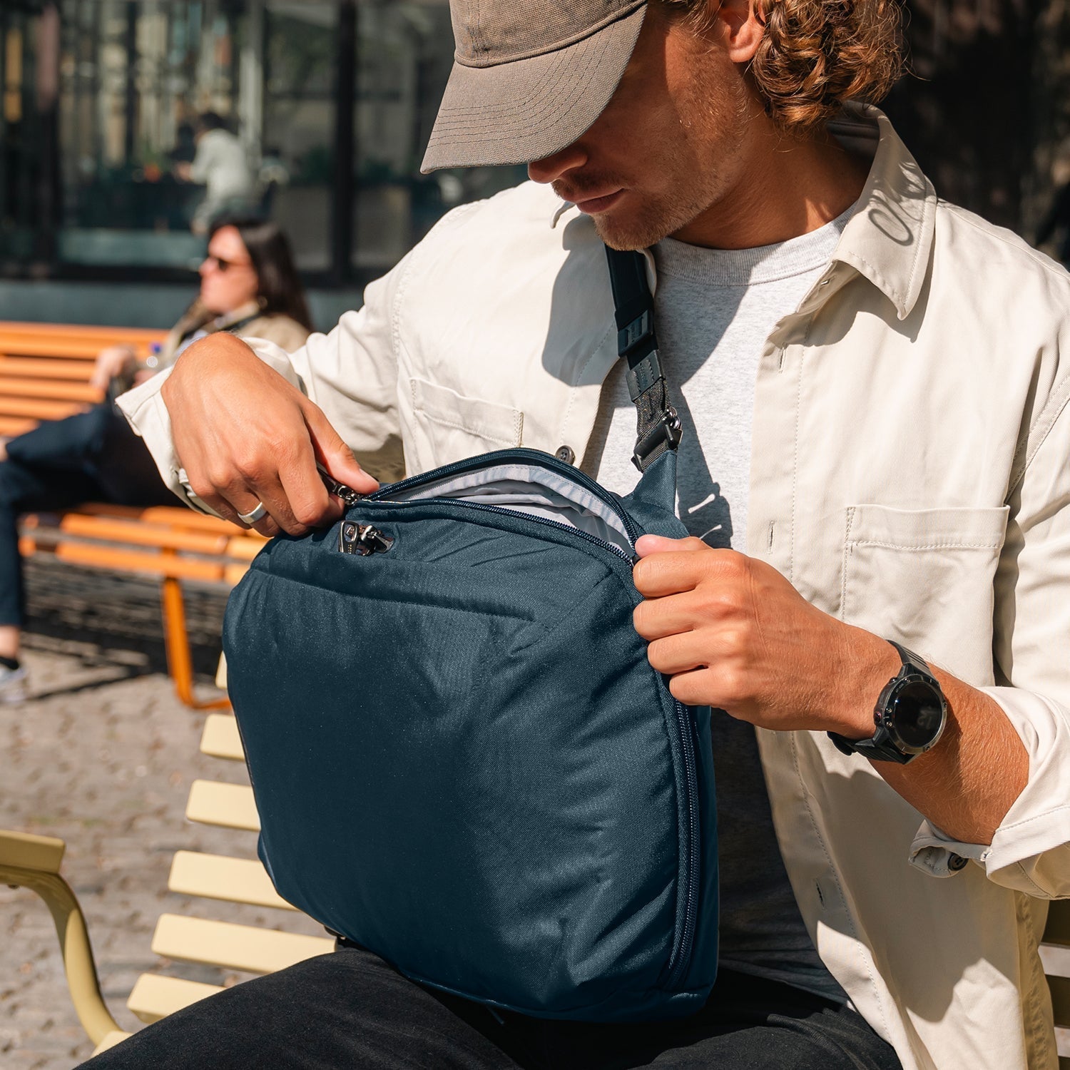 Pacsafe® V anti-theft Commuter Backpack (Fits 13" / 16" Laptop), Tan