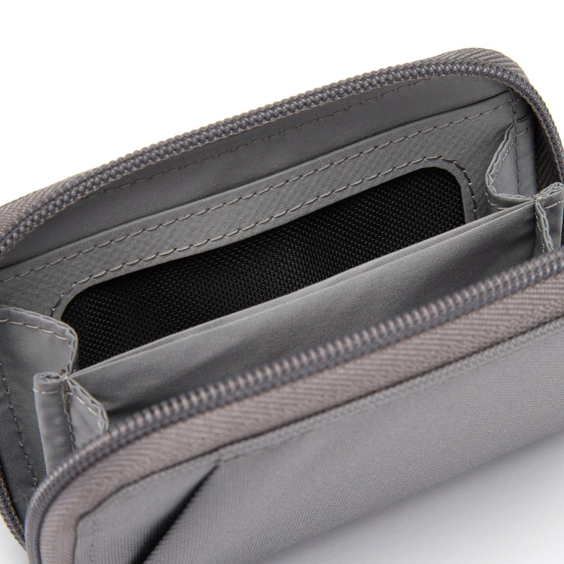 Pacsafe® RFIDsafe™ RFID blocking card wallet, Stone