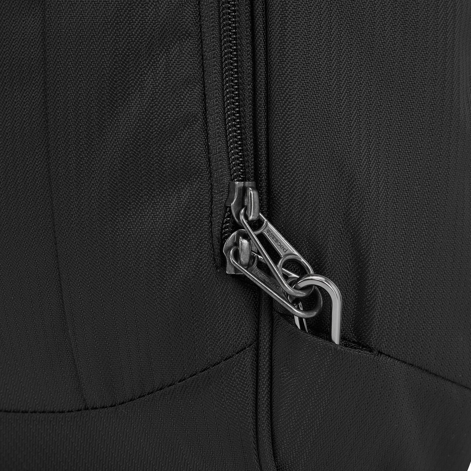 Pacsafe LS250 anti theft shoulder bag